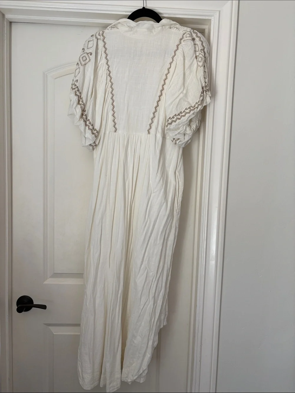 Free People Boho Button-Front Cream Maxi Dress with Embroidered Details - Picture 4 of 4